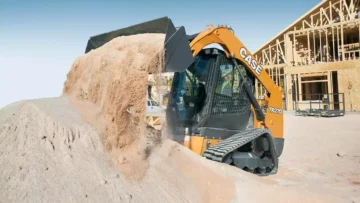 Heavy Duty Compact Track Loaders TR270