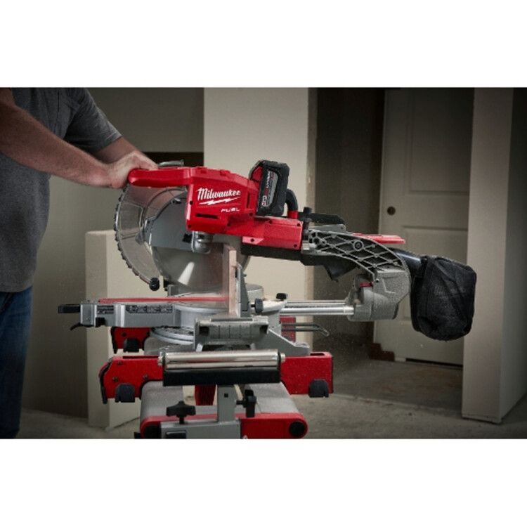 Milwaukee 2734-20 M18 FUEL Dual Bevel Sliding Compound Miter Saw - Image 2