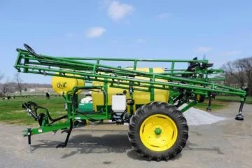 500 gallon Trailer Field Sprayer