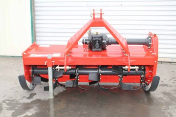 CNH Heavy Duty 3 Point Hitch Rotary Tiller 7' FT 84" in. Work with 3 PT CAT I Hitch Tractor PTO Driven Gear Drive with PTO Shaft