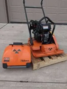 Multiquip-Mikasa MVC88VTHW Plate Compactor w Water Tank