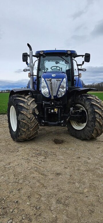 Used New Holland T7/270