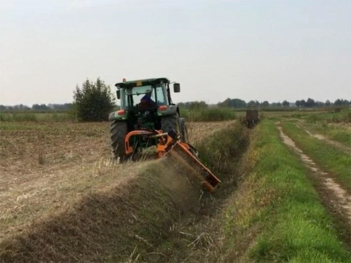 sideshift-flail-mower-heavy-offset-side-mulcher-for-tractors-alce-180 (5)